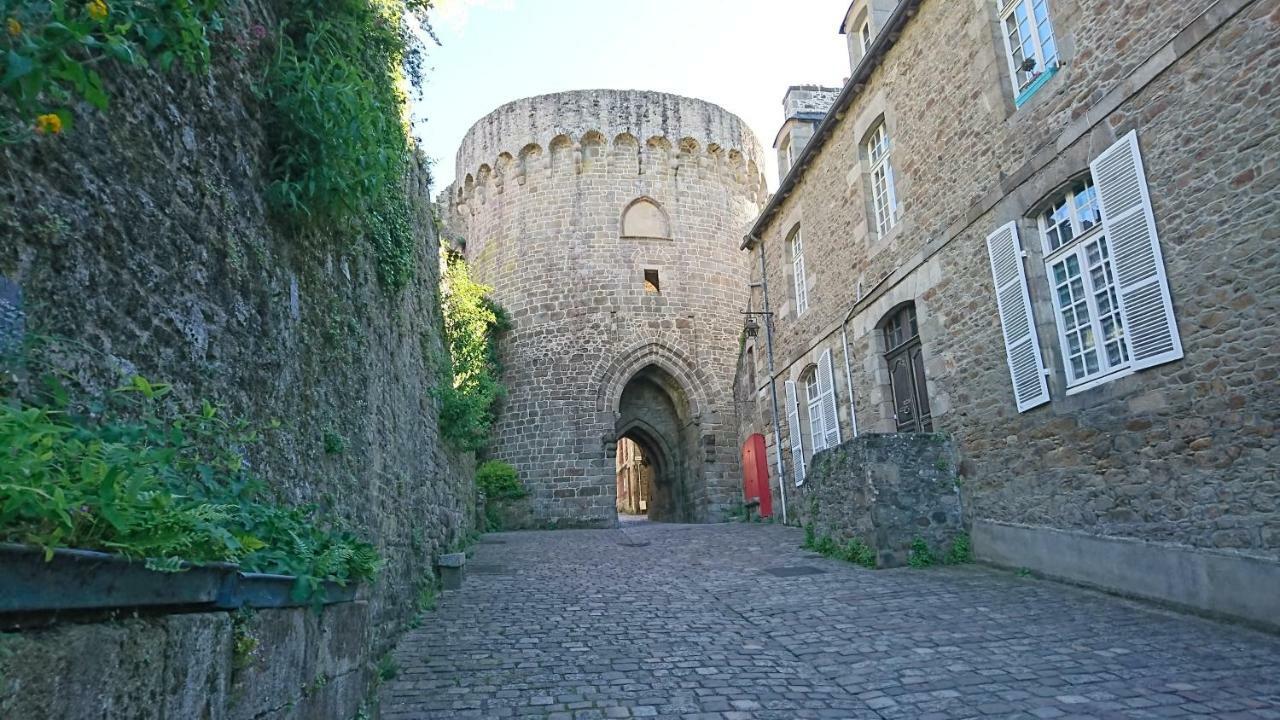 迪南Maison Du Petit Fort别墅 外观 照片